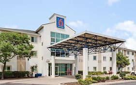 Motel 6 Toronto - Brampton Brampton, On